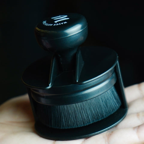 TYRE DRESSER BRUSH – PREMIUM APPLICATOR FOR TYRE SHINING AND DRESSING