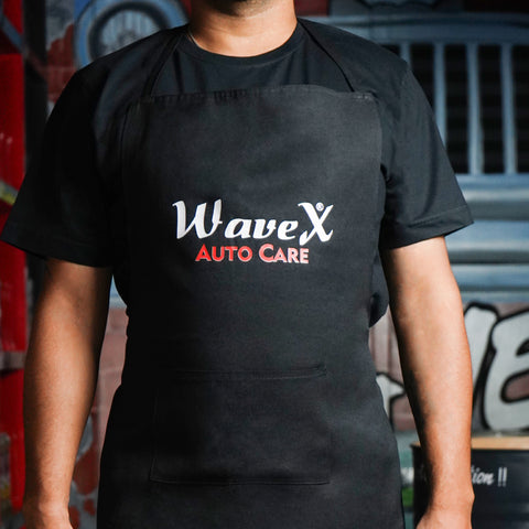 DETAILING APRON