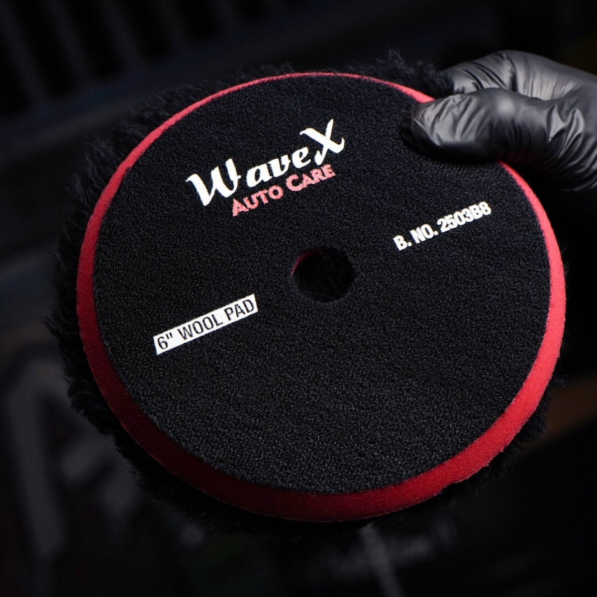 BLACK WOOL POLISHING PAD Secondary image